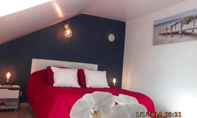 Tregomeur House | Discover Comfort at Chambre d'Hôtes de la Vieux Ville