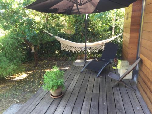 Merignac Bed & Breakfast | Oceanfront Escape at Chambre d'Hôtes du Clos Bamboo