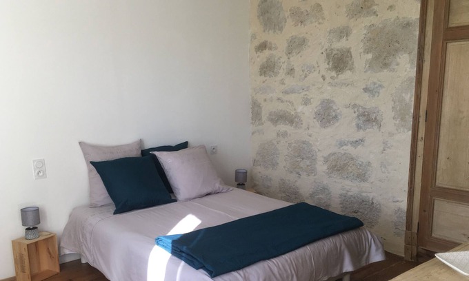 Laplume House | Chambre d’hôtes: Guest Rated 8/10 for a Memorable Stay