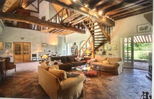 Rogny-les-Sept-Ecluses House | Family-Friendly Retreat at La Boursicauderie Awaits You