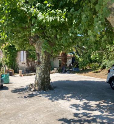 Heugas Bed & Breakfast | Oceanfront Retreat at Maison des 5 Fleurs - Rated 9.3/10