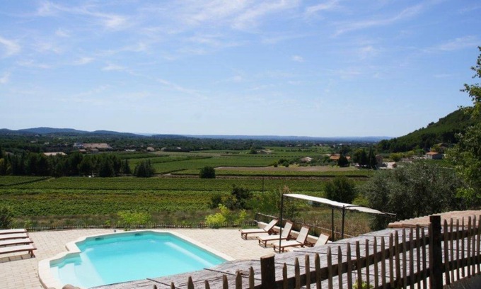 Mazan Bed & Breakfast | Family Retreat at Chambre D'hotes Lavendel with Pool & Breakfast