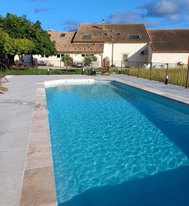Arles House | Experience Comfort at Chambre d'hotes Mas Pékin - 9.4/10