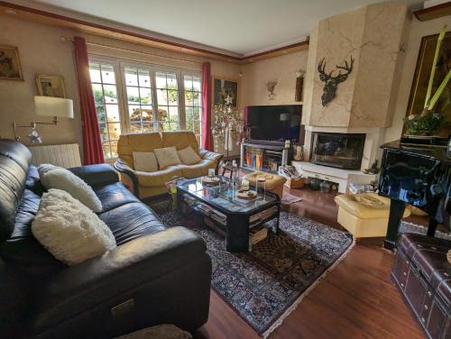 Rambouillet House | Stay Near the Olympics: Family-Friendly Home Accommodations