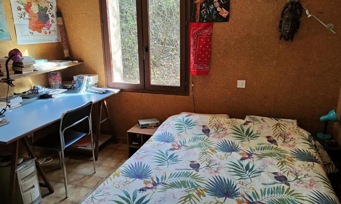Le Chaffaut-Saint-Jurson House | Cozy Room in Elegant Villa - Family-Friendly Retreat