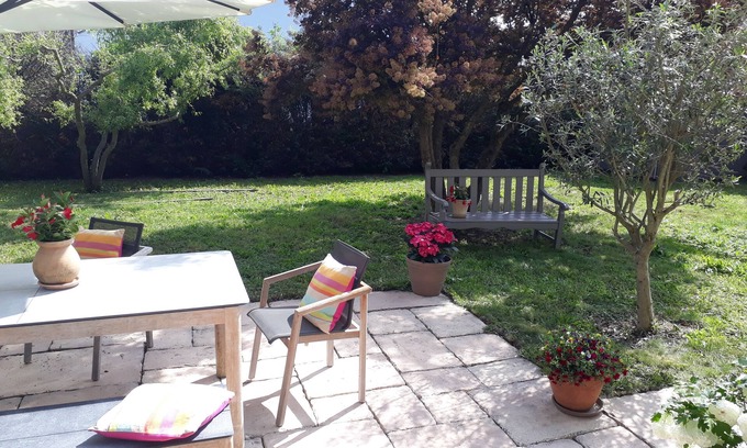 Habsheim Bed & Breakfast | Relaxing Room with Garden in Alsace - Guest Rated 10/10