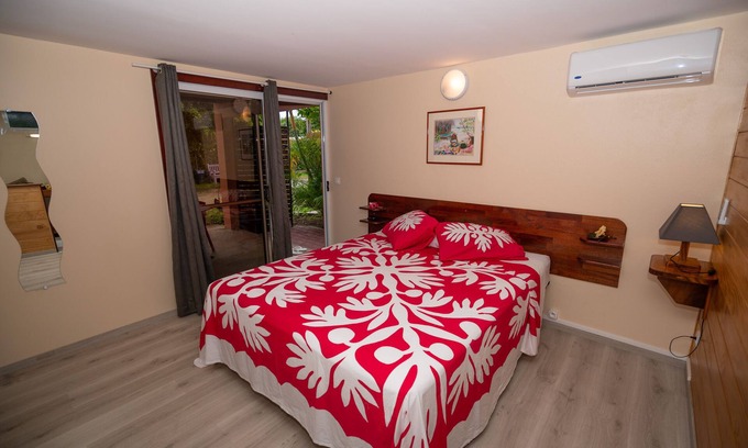 Bora Bora Hotel | Relax in Our Cozy Guest Room for Unforgettable Stays