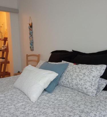 Saint-Pair-sur-Mer Bed & Breakfast | Cozy Stay with Breakfast Near the Sea - Rated 8.9/10