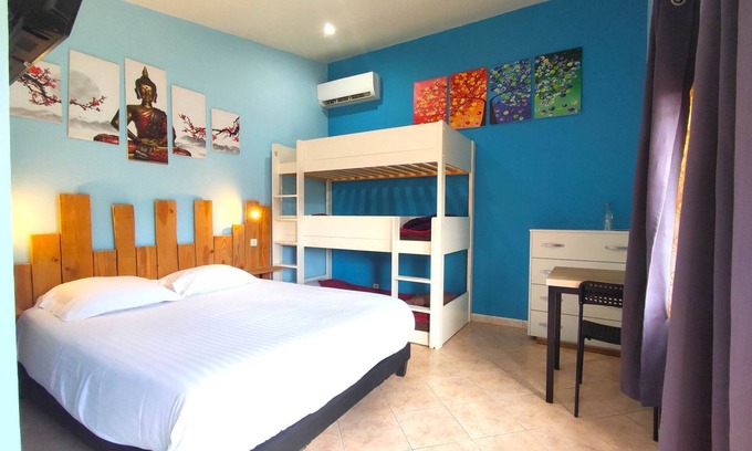 Vitrac Apartment | Family Room Retreat in Beautiful Dordogne - Pet Friendly & Pool