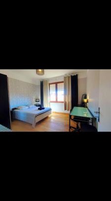 Bas-Vernet House | Elegant Chambre Gris: Pet Friendly with Kitchen Access