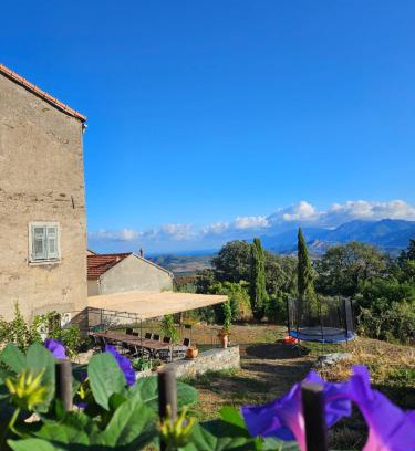 Rapale House | Family-Friendly Suite with Living Area for Memorable Stays