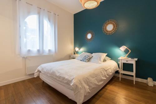 Saint-Jean Bed & Breakfast | Family-Friendly Stays at Chambres D'hôte Le Cèdre Bleu