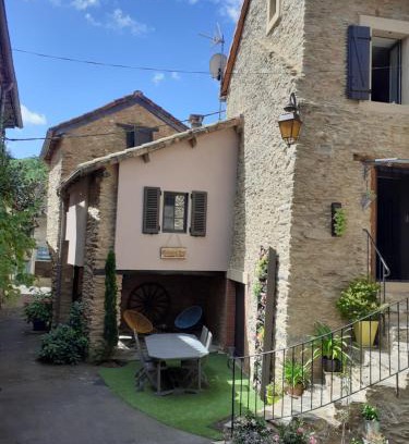 Ambialet Bed & Breakfast | Relaxing Stay at Chambres d'Hôtes Auberg'inn - Guest Rated 9.3
