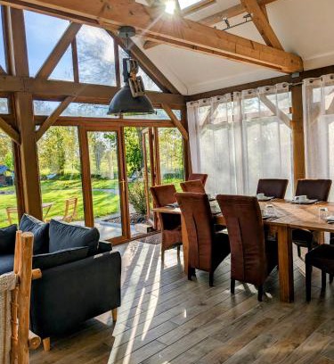 Huisnes-sur-Mer Bed & Breakfast | Cozy Homestay Experience - Bed & Breakfast Retreat