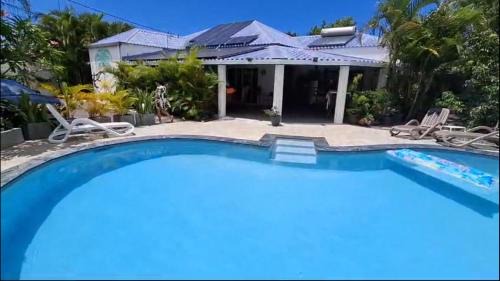 Saint-Pierre De La Reunion House | Inviting Rooms at Chambres d'Hôtes du Domaine des Doudous