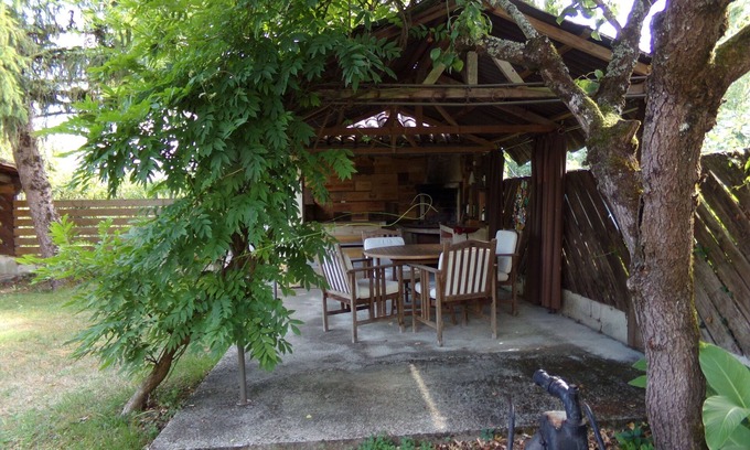 Courpiac House | Relaxing Retreat at Chambres D'hôtes du Domaine Capiet