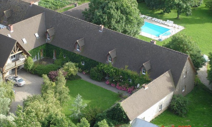 Monchaux House | Discover Edoniaa: Oceanfront Haven with Pool & Top Ratings