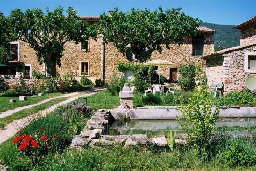 Rustrel House | Chambres d'Hôtes Istrane