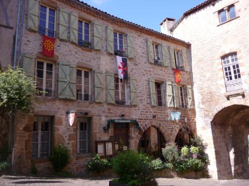 Cordes-sur-Ciel Bed & Breakfast | Guest Rated: 9.2 at Chambres d'hôtes l'Escuelle des Chevaliers