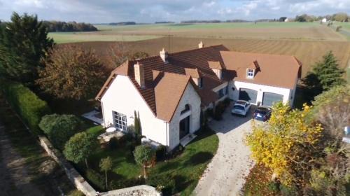 Champguyon House | Discover Comfort at Chambres d’Hôtes Les Rougemonts