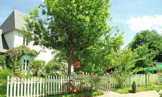 Fourneville Bed & Breakfast | Chambres d'hôtes Un Parfum de Violette