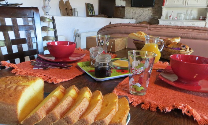 Avaray Bed & Breakfast | Guest Rated: 9.2 at Chambres d'hotes Domaine de l'Isle