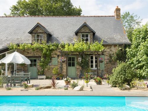 Soudan Bed & Breakfast | Relaxing Retreat at Chambres d'Hotes - La Marmoire