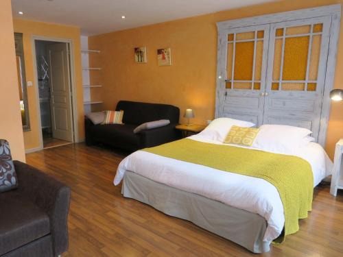 Charleville-Mezieres House | Family-Friendly Retreat at Chambres du Petit Bois, Rated 9.2