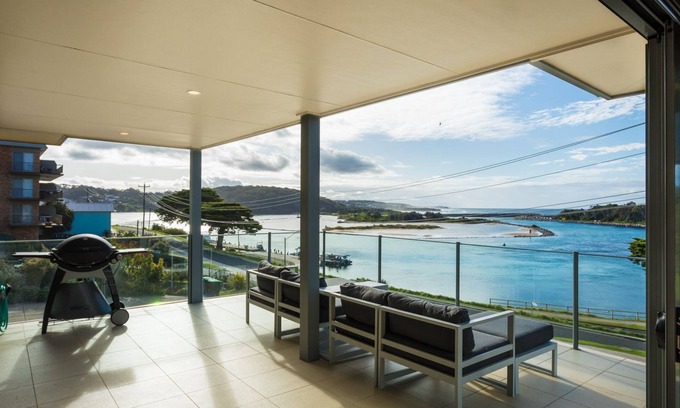 Narooma Apartment | Enchanting Champagne Views with Pool & Oceanfront Bliss