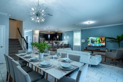 Four Corners Villa | Exclusive Resort with Private Pool & Family-Friendly Amenities
