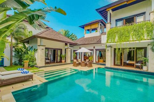Nusa Dua Villa | Relax at Chandani 3 BR Villa with Private Pool Retreat