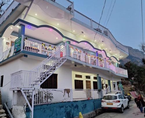 Ukhimath House | Pet-Friendly Chandarshila Hike Homestay with Great Reviews