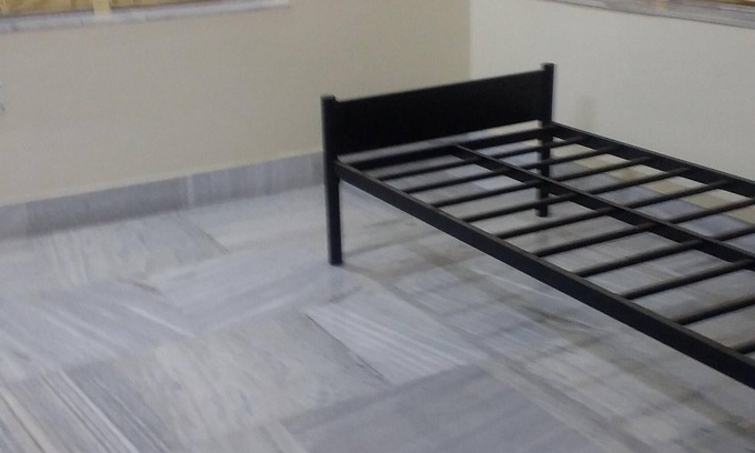 Chandannagar Bed & Breakfast | Affordable Stays at Chandernagore Guest House