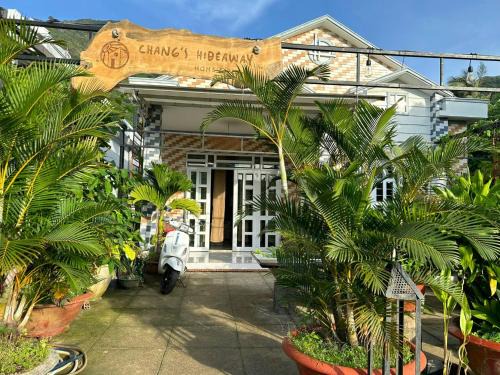 Con Son House | Discover Chang's Hideaway: Oceanfront Homestay in ConDao