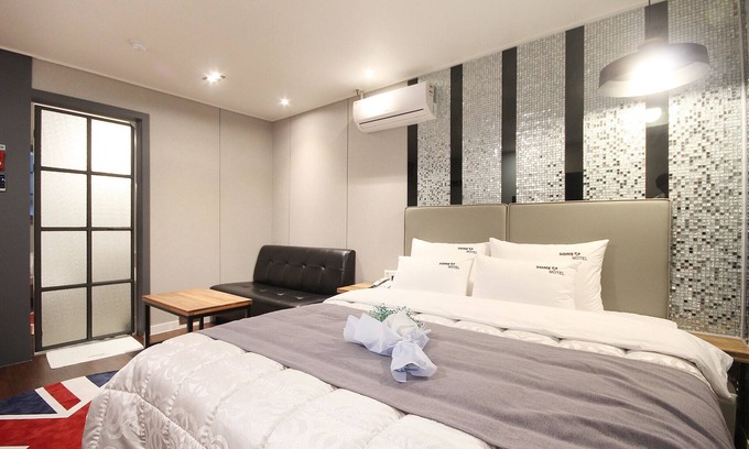 Sangnam-dong Hotel | Discover Changwon Sangnam-dong Some: Eco-Friendly Retreat