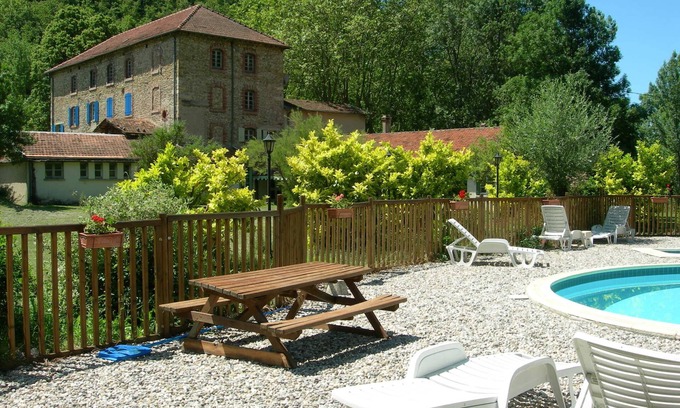 Saou House | Chantebise - Family-Friendly Gîte with Pool & Spa