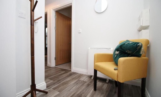 Castle Apartment | Chapel Apartment 6: Guest Rated 9/10 for Unforgettable Stays