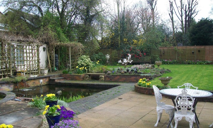 Atherstone Hotel | Discover Chapel House Restaurant with Rooms and Great Amenities