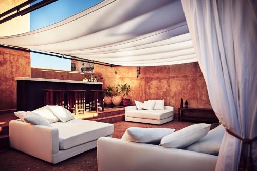 Dar Tazi House | Discover Chaq Chaq: Spa Retreat with 9.4/10 Guest Rating