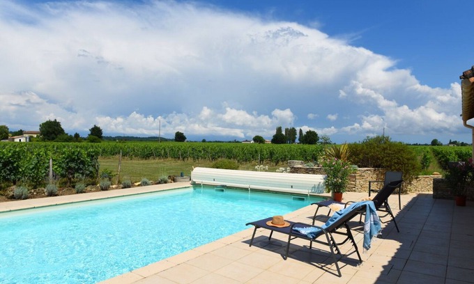 Saint-Sulpice-de-Faleyrens House | Inviting Detached House with Private Pool near St-Emilion