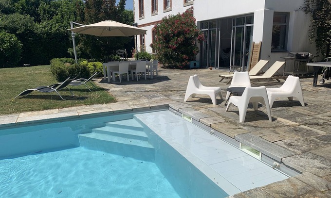 Vannes Villa | Idyllic Retreat with Heated Pool and Relaxing Jacuzzi