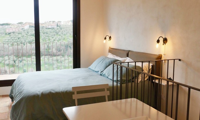 Loreto Aprutino House | Historic Home with Beautiful Views & Pet-Friendly Amenities