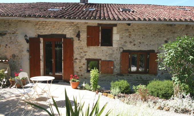 Juignac House | Charming House with Pool and Breathtaking Ocean Views