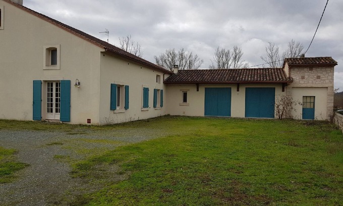 Albi House | Charming Character House with Pool & Ocean View - Rated 9.8