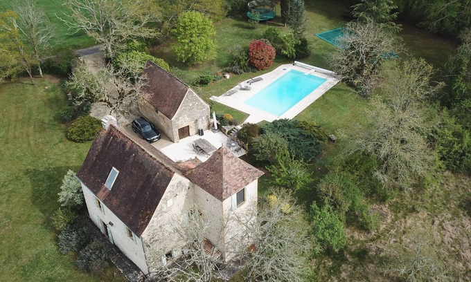 Gourdon House | Charming House with Pool near Lot and Dordogne – Rated 10/10