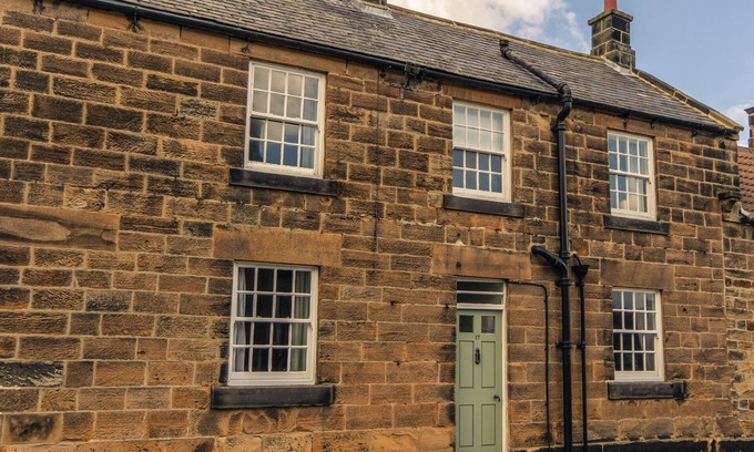 Castleton Cottage | Inviting 3 Bedroom Cottage in North York Moors - Rated 10/10