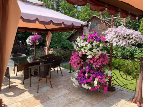 Brovary Bed & Breakfast | Budget-Friendly Charivna Taistra with Breakfast Included