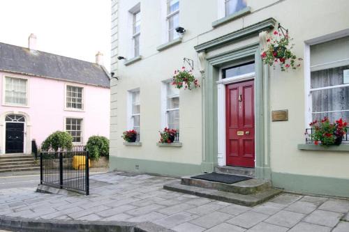 Moy Bed & Breakfast | Relax at Charlemont House - 4-Star Comfort with Hot Tub