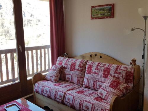 Valloire Apartment | Enjoy a Poolside Getaway in Valloire for 6 Guests