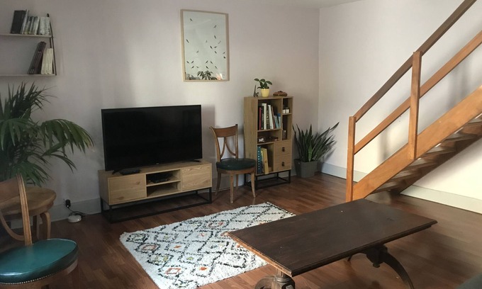 Up 1.5 Saint-Ferreol Apartment | Peaceful Apartment with Parking - Rated 10/10 by Guests